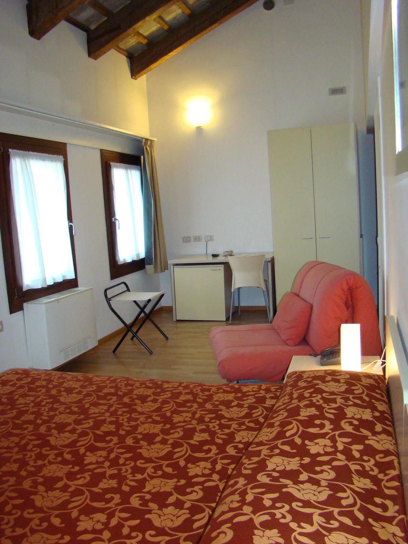 Hotel Barchessa Gritti 피에쏘디아르티코 외부 사진