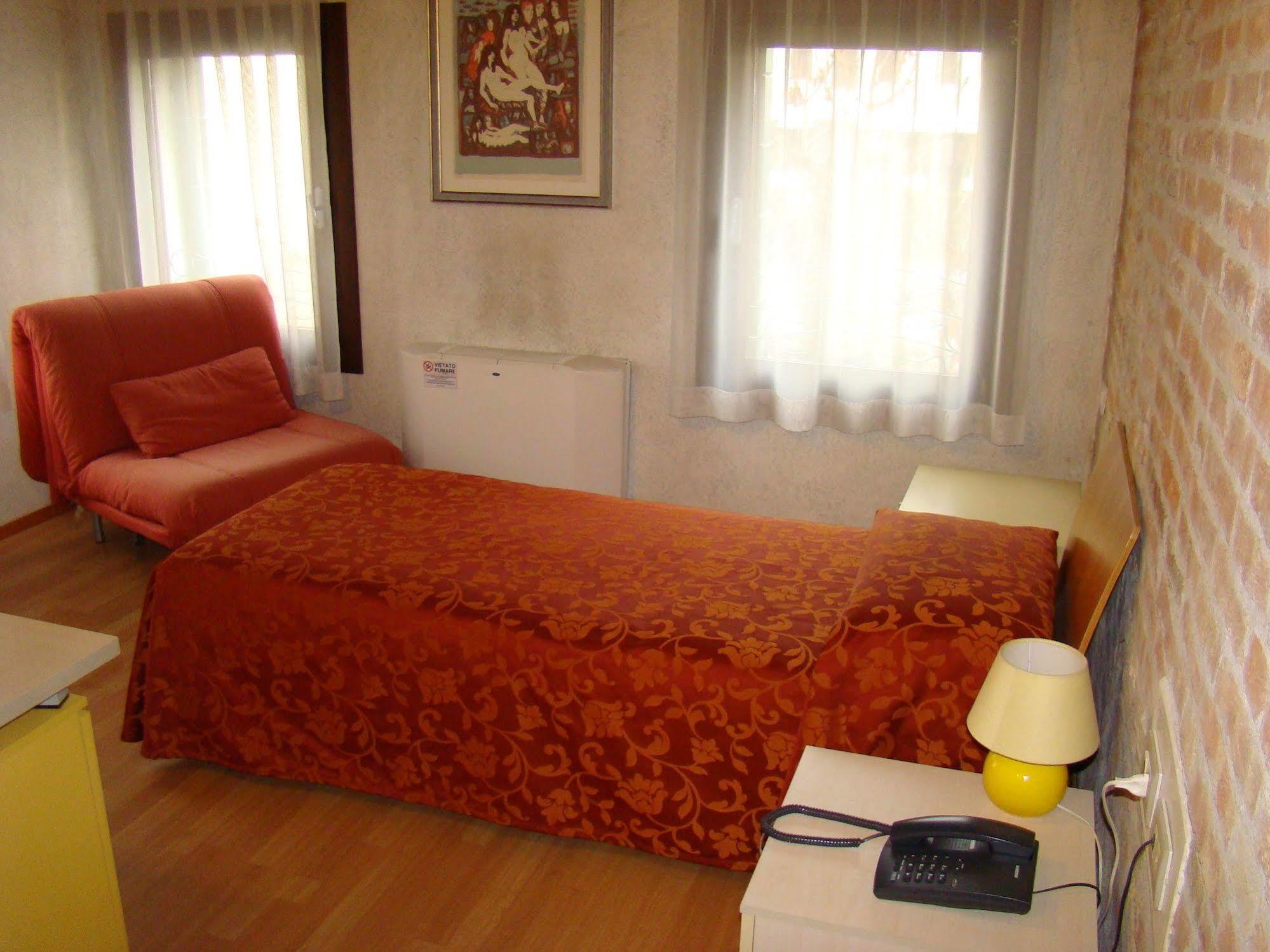 Hotel Barchessa Gritti 피에쏘디아르티코 외부 사진